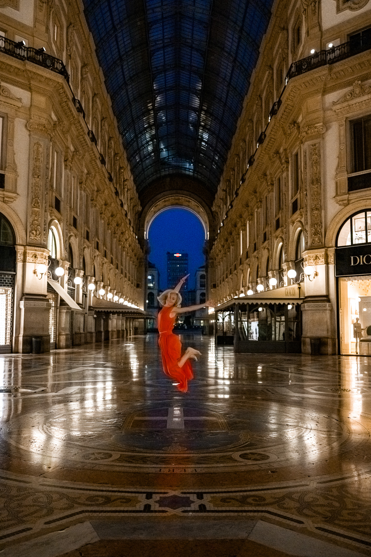 Servizio fotografico in Galleria Vittorio Emanuele, Milano